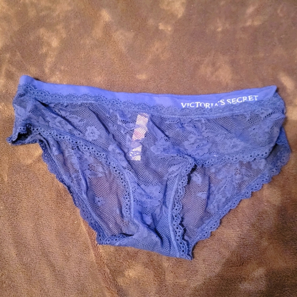 Victoria's Secret Lace brief Bikini Panties Size Medium